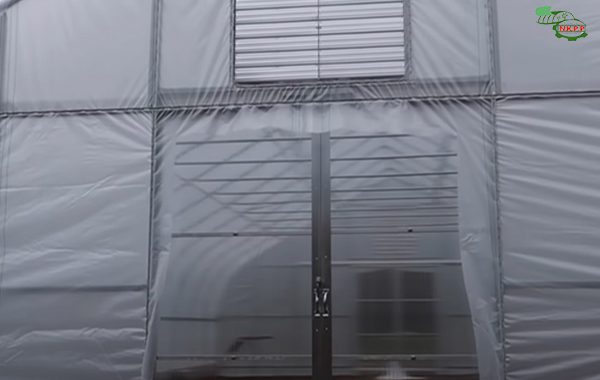 Greenhouse-double-nylon features